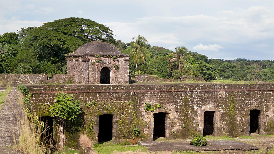 fort san lorenzo ruins colon panama